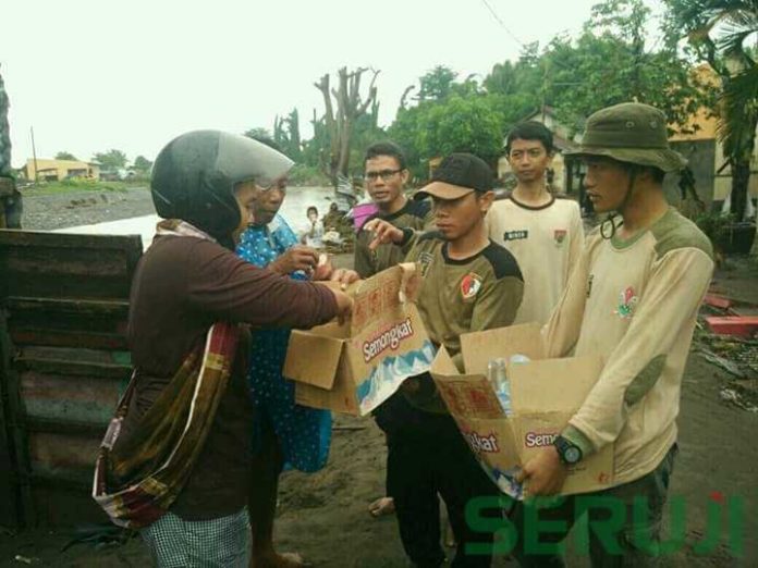 Relawan PKS di Sumbawa