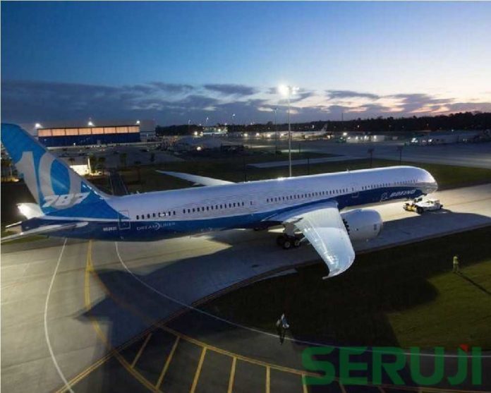 boeing 787-10