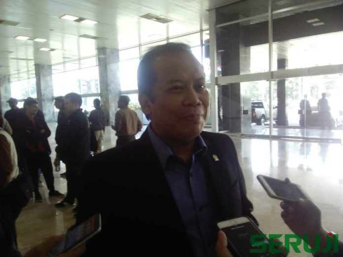 Taufik Kurniawan Taufik Kurniawan