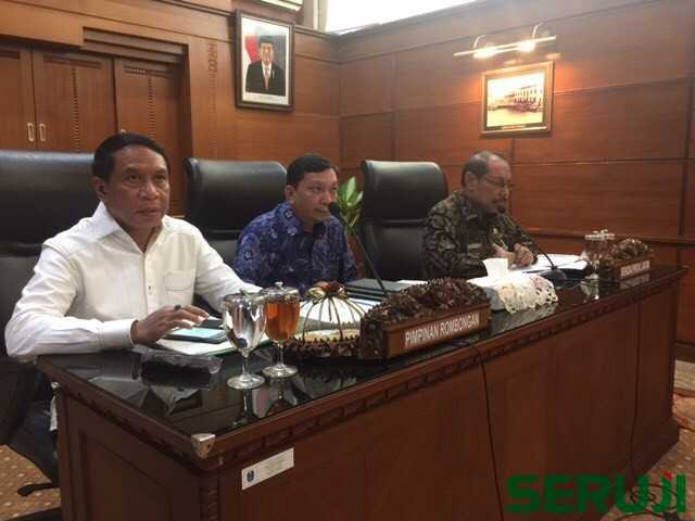 Komisi II DPR gali masukan perppu ormas. perppu ormas