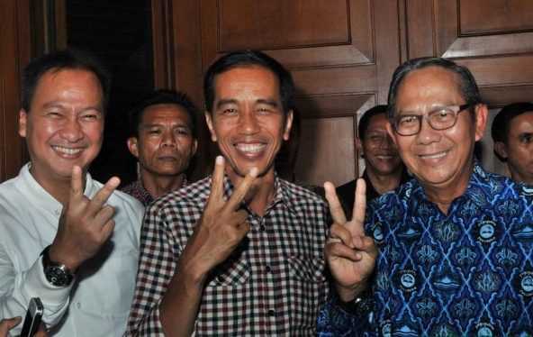 Agus Gumiwang-Jokowi