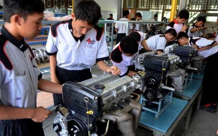 95 Persen Lulusan SMK  Belum Siap Kerja  SERUJI