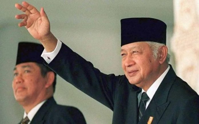 Presiden HM Soeharto