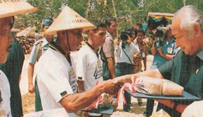 Presiden ke-2 RI Jenderal (Pur) HM Soeharto.